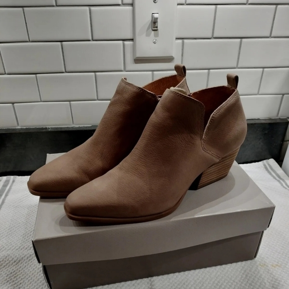Franco Sorto Ankle Boot's Women - Picture 3 of 9
